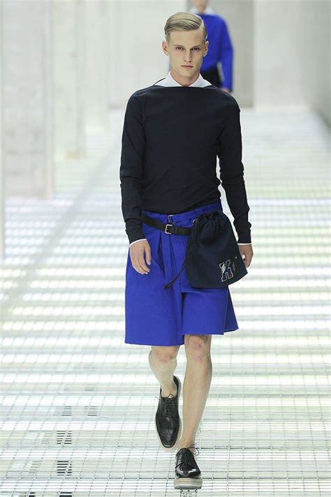 prada 2011 mens|Prada Spring 2011 Menswear Fashion Show .